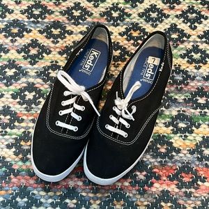 Black Keds